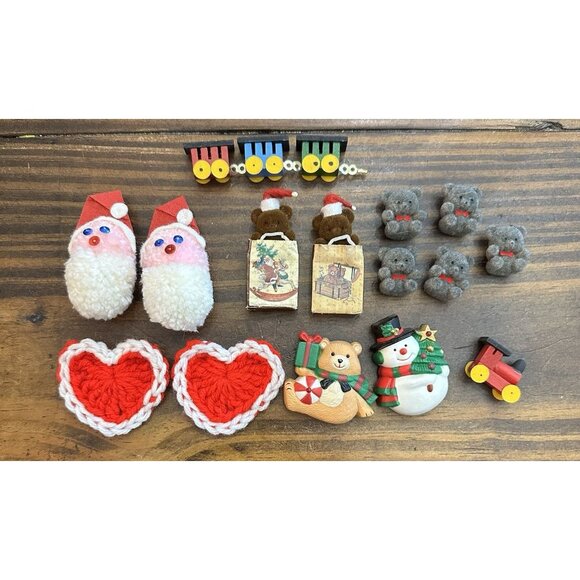 Vintage Christmas Items Handmade/ Magnets/ Figurines/ Brooch - Picture 1 of 3